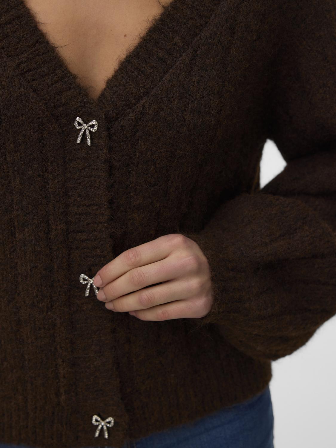 model_shot-detail